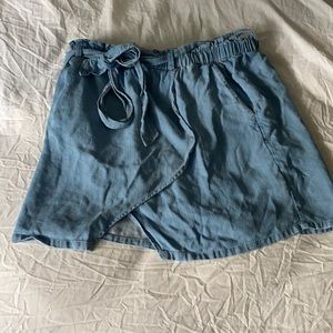 Denim skirt